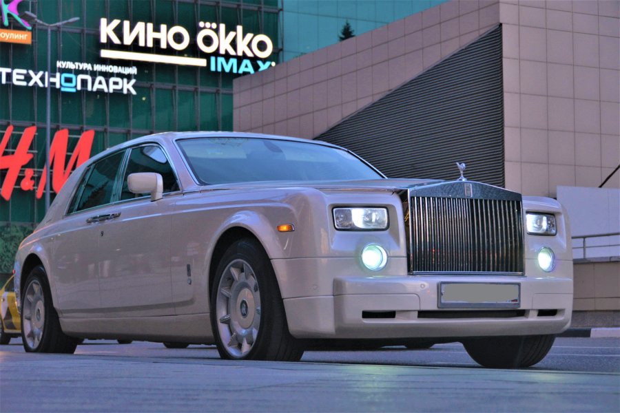 Rolls Royce Phantom 7 - visitcar.ru